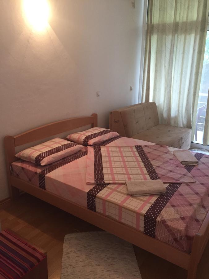 Tina Rooms Ulcinj Exterior foto